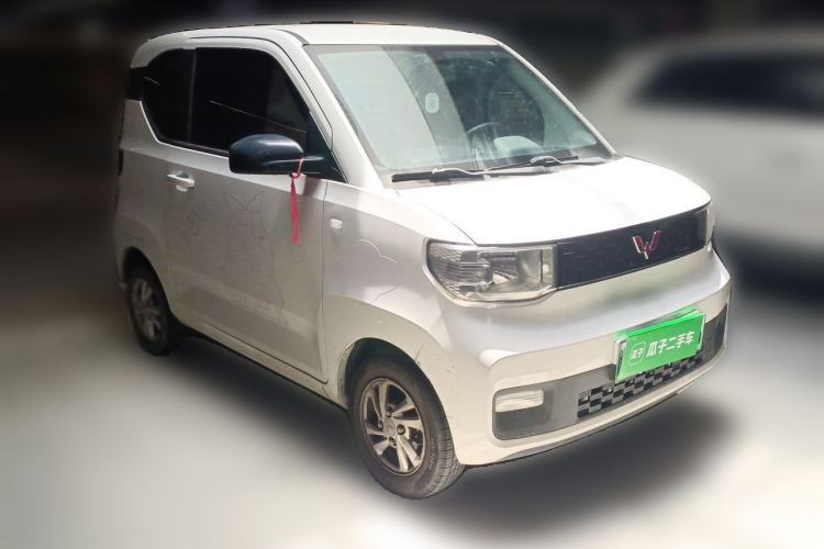 Used Wuling Hongguang MINIEV 2020 Freedom Version Lithium Iron Phosphate Front Right 45 Deg