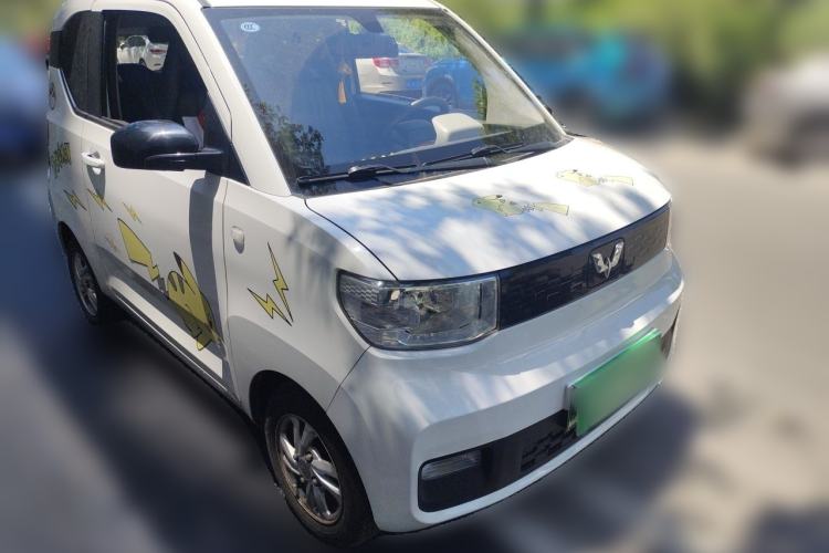 Used Wuling Hongguang MINIEV 2020 Enjoyment Model Lithium Iron Phosphate Front Right 45 Deg
