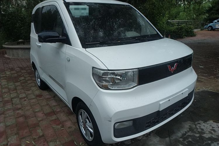 Used Wuling Hongguang MINIEV 2020 Enjoyment Model Lithium Iron Phosphate Front Right 45 Deg