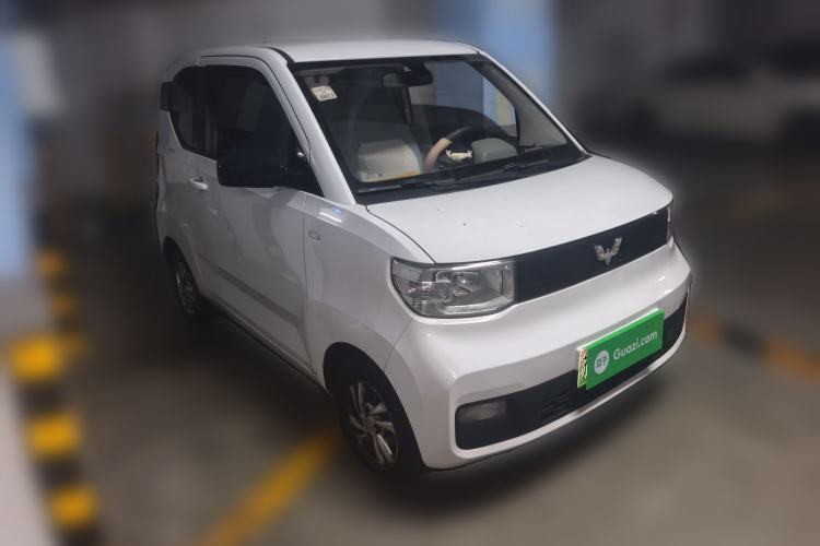 Used Wuling Hongguang MINIEV 2020 Freedom Version Lithium Iron Phosphate Front Right 45 Deg