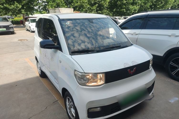 Used Wuling Hongguang MINIEV 2020 Freedom Version Lithium Iron Phosphate Front Right 45 Deg