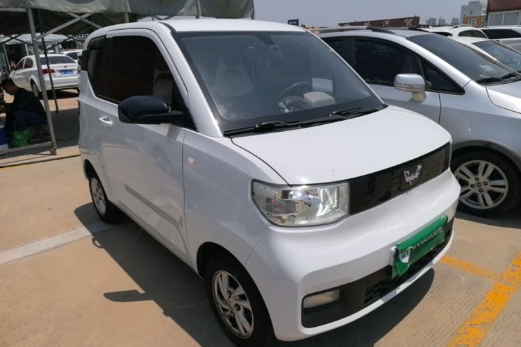 Used Wuling Hongguang MINIEV 2020 Freedom Version Lithium Iron Phosphate Front Right 45 Deg