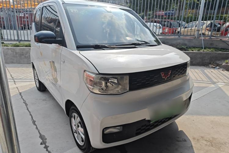 Used Wuling Hongguang MINIEV 2020 Zizai Version Lithium-NMC Front Right 45 Deg