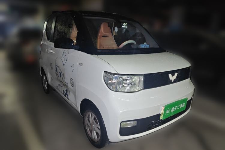 Used Wuling Hongguang MINIEV 2020 Freedom Version Lithium Iron Phosphate Front Right 45 Deg