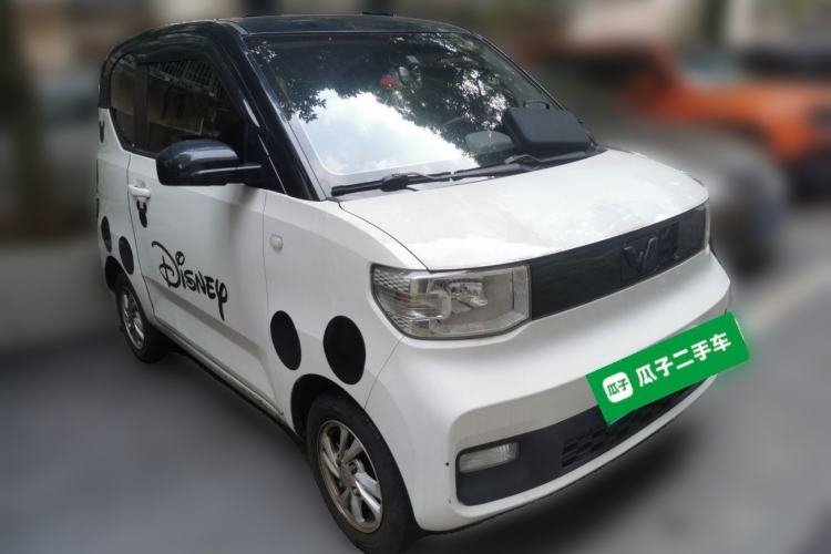 Used Wuling Hongguang MINIEV 2020 Freedom Version Lithium Iron Phosphate Front Right 45 Deg