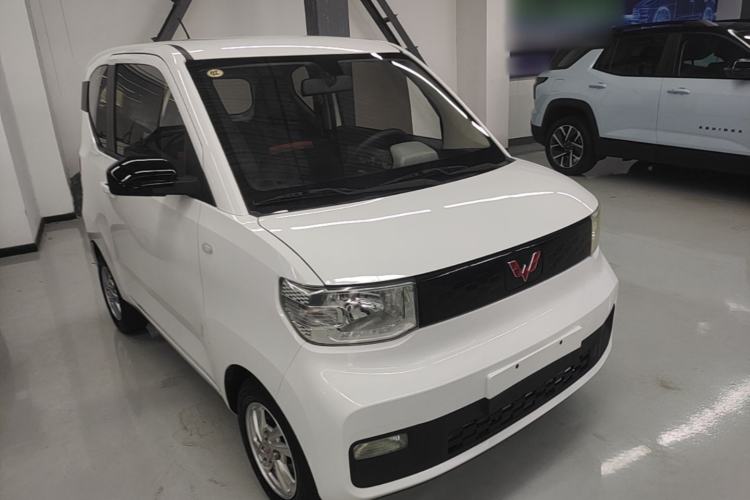 Used Wuling Hongguang MINIEV 2020 Enjoyment Model Lithium Iron Phosphate Front Right 45 Deg
