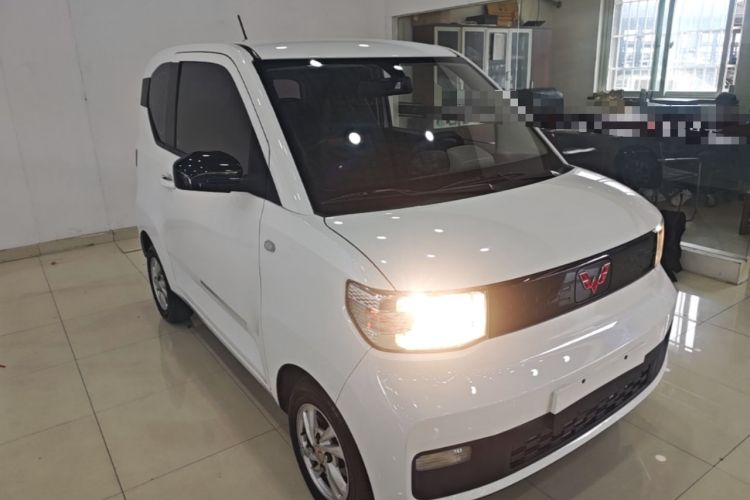 Used Wuling Hongguang MINIEV 2020 Enjoyment Model Lithium Iron Phosphate Front Right 45 Deg