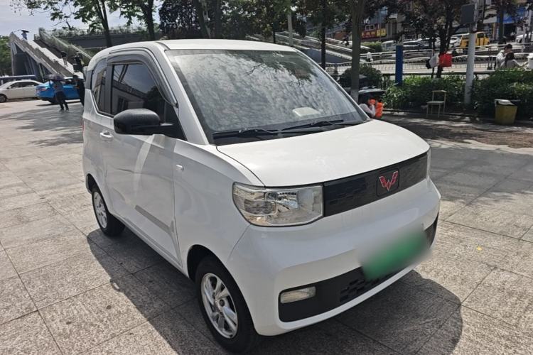 Used Wuling Hongguang MINIEV 2020 Freedom Version Lithium Iron Phosphate Front Right 45 Deg