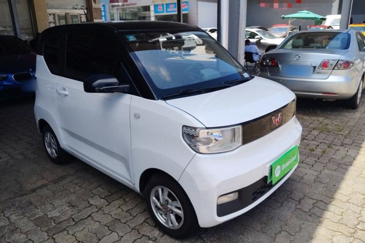 Used Wuling Hongguang MINIEV 2020 Enjoyment Model Lithium Iron Phosphate Front Right 45 Deg