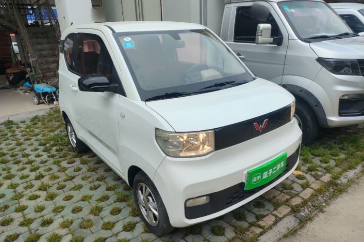 Used Wuling Hongguang MINIEV 2020 Zizai Version Lithium-NMC Front Right 45 Deg