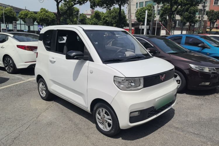 Used Wuling Hongguang MINIEV 2020 Zizai Version Lithium-NMC Front Right 45 Deg