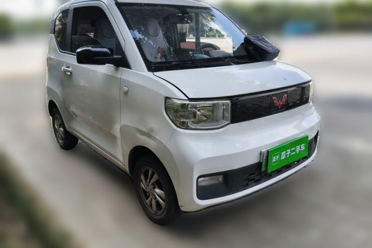 Used Wuling Hongguang MINIEV 2020 Zizai Version Lithium-NMC Front Right 45 Deg