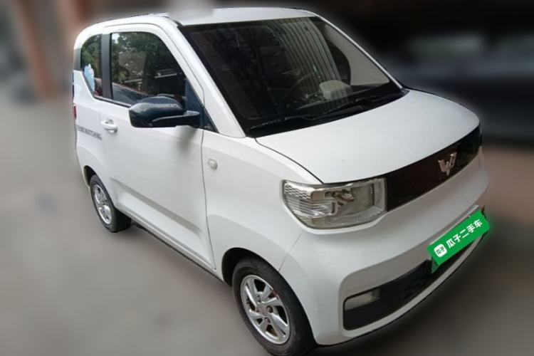 Used Wuling Hongguang MINIEV 2020 Freedom Version Lithium Iron Phosphate Front Right 45 Deg