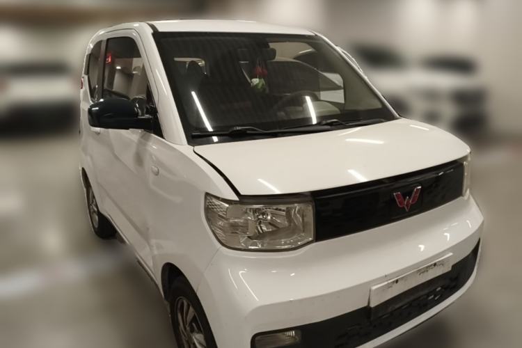 Used Wuling Hongguang MINIEV 2020 Freedom Version Lithium Iron Phosphate Front Right 45 Deg