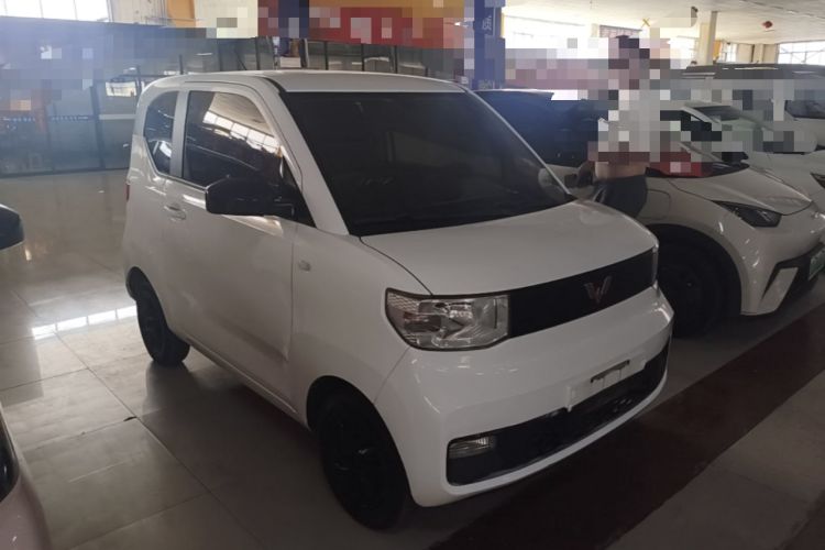 Used Wuling Hongguang MINIEV 2020 Enjoyment Model Lithium Iron Phosphate Front Right 45 Deg