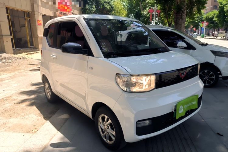 Used Wuling Hongguang MINIEV 2020 Zizai Version Lithium-NMC Front Right 45 Deg