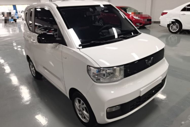 Used Wuling Hongguang MINIEV 2020 Enjoyment Model Lithium Iron Phosphate Front Right 45 Deg