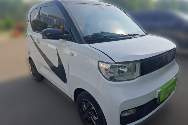 Used Wuling Hongguang MINIEV 2020 Zizai Version Lithium-NMC Front Right 45 Deg