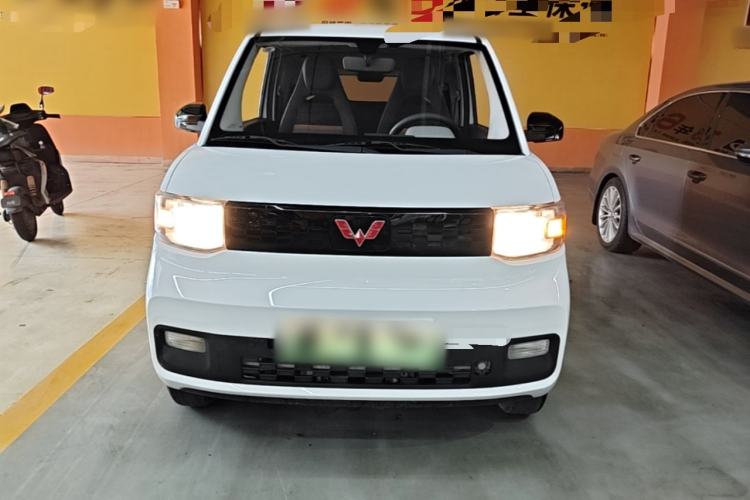 Used Wuling Hongguang MINIEV 2020 Zizai Version Lithium-NMC Front