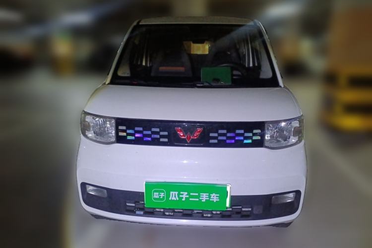 Used Wuling Hongguang MINIEV 2020 Freedom Version Lithium Iron Phosphate Front