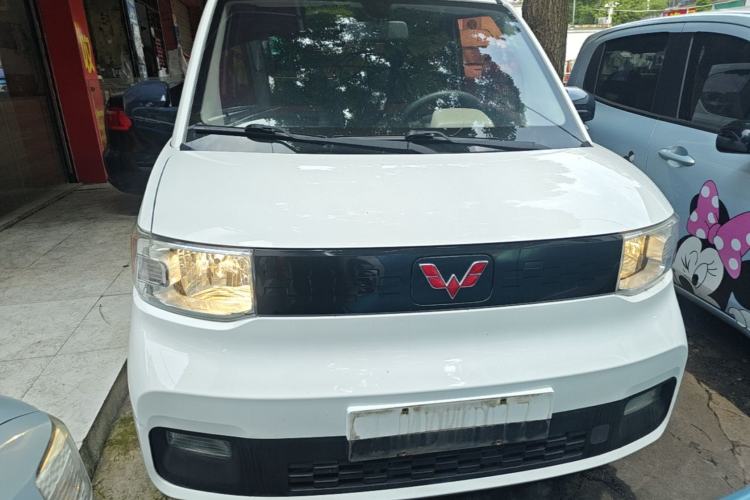 Used Wuling Hongguang MINIEV 2020 Freedom Version Lithium Iron Phosphate Front