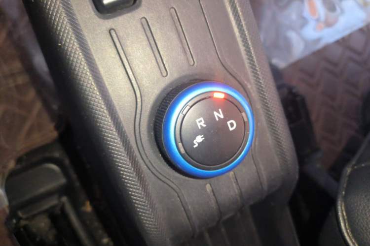 Used Wuling Hongguang MINIEV 2020 Freedom Version Lithium Iron Phosphate Gear Lever