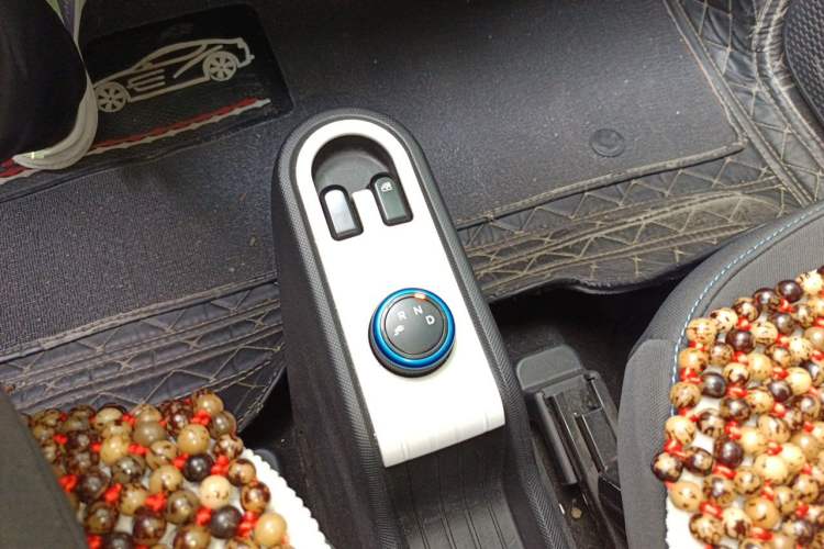 Used Wuling Hongguang MINIEV 2020 Enjoy Edition Lithium-Ion Battery Gear Lever