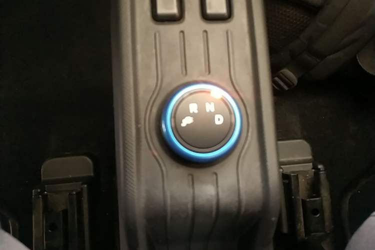 Used Wuling Hongguang MINIEV 2020 Enjoyment Model Lithium Iron Phosphate Gear Lever