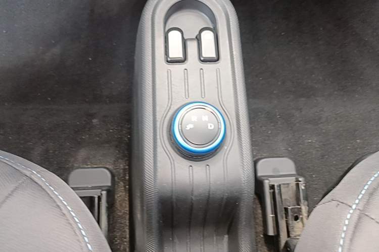 Used Wuling Hongguang MINIEV 2020 Enjoyment Model Lithium Iron Phosphate Gear Lever
