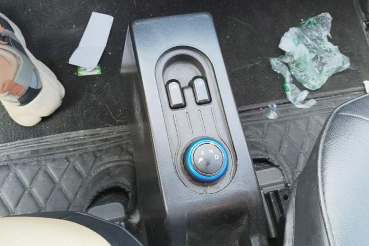 Used Wuling Hongguang MINIEV 2020 Freedom Version Lithium Iron Phosphate Gear Lever