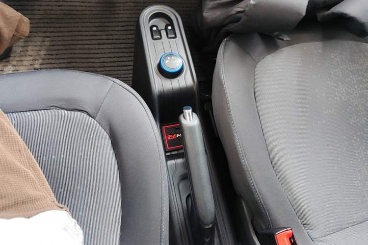 Used Wuling Hongguang MINIEV 2020 Enjoyment Model Lithium Iron Phosphate Gear Lever