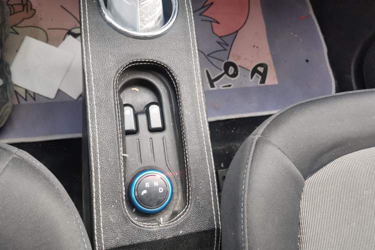 Used Wuling Hongguang MINIEV 2020 Enjoyment Model Lithium Iron Phosphate Gear Lever