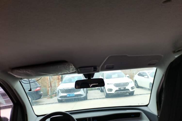 Used Wuling Hongguang MINIEV 2020 Easy Version Lithium-Ion Battery Headliner