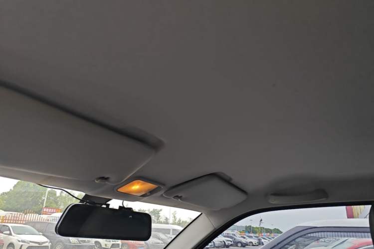 Used Wuling Hongguang MINIEV 2020 Freedom Version Lithium Iron Phosphate Headliner