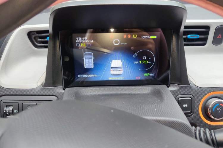 Used Wuling Hongguang MINIEV 2020 Enjoyment Model Lithium Iron Phosphate Instrument Cluster