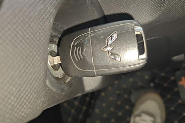 Used Wuling Hongguang MINIEV 2020 Enjoy Edition Lithium-Ion Battery Interior 1