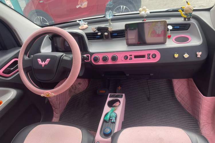 Used Wuling Hongguang MINIEV 2020 Enjoy Edition Lithium-Ion Battery Interior 2