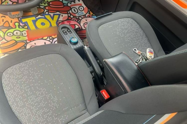 Used Wuling Hongguang MINIEV 2020 Freedom Version Lithium Iron Phosphate Interior 2