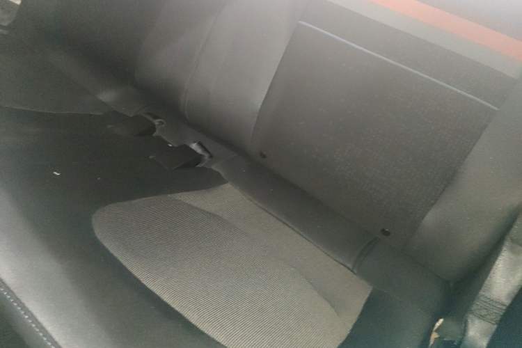 Used Wuling Hongguang MINIEV 2020 Freedom Version Lithium Iron Phosphate Interior 3