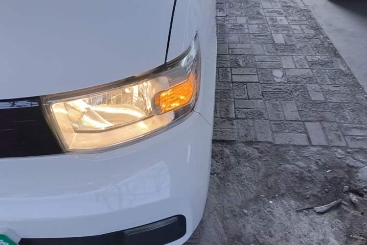 Used Wuling Hongguang MINIEV 2020 Freedom Version Lithium Iron Phosphate Left Front Headlight