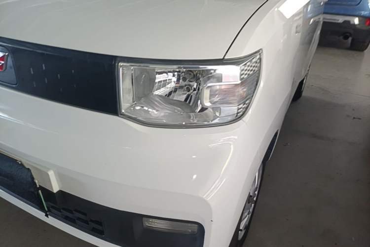Used Wuling Hongguang MINIEV 2020 Freedom Version Lithium Iron Phosphate Left Front Headlight