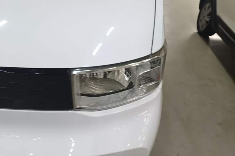 Used Wuling Hongguang MINIEV 2020 Enjoyment Model Lithium Iron Phosphate Left Front Headlight