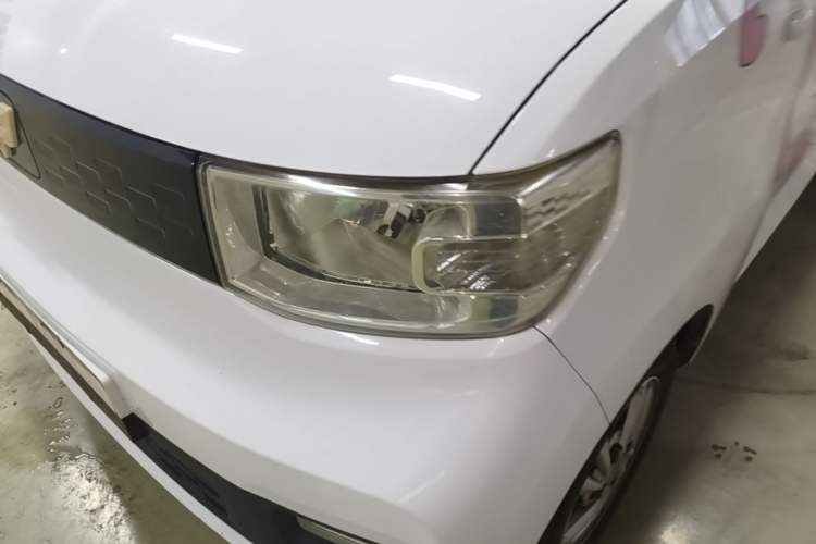 Used Wuling Hongguang MINIEV 2020 Freedom Version Lithium Iron Phosphate Left Front Headlight