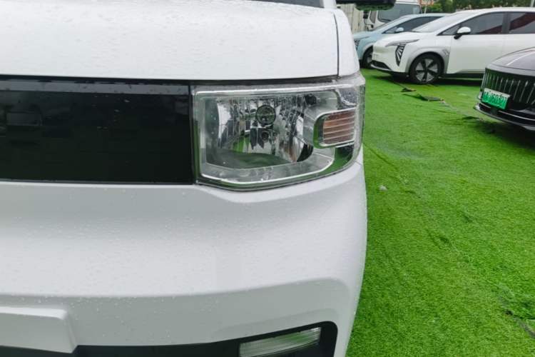 Used Wuling Hongguang MINIEV 2020 Enjoyment Model Lithium Iron Phosphate Left Front Headlight