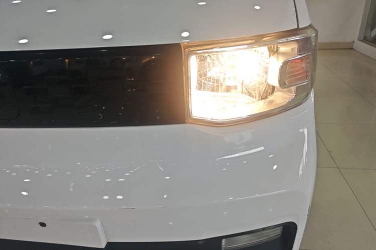 Used Wuling Hongguang MINIEV 2020 Enjoyment Model Lithium Iron Phosphate Left Front Headlight