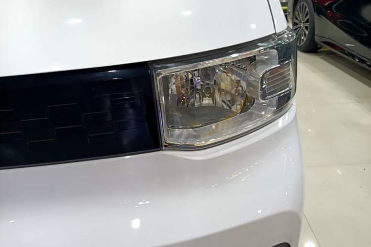 Used Wuling Hongguang MINIEV 2020 Enjoyment Model Lithium Iron Phosphate Left Front Headlight