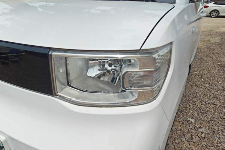 Used Wuling Hongguang MINIEV 2020 Freedom Version Lithium Iron Phosphate Left Front Headlight