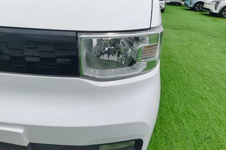 Used Wuling Hongguang MINIEV 2020 Enjoyment Model Lithium Iron Phosphate Left Front Headlight