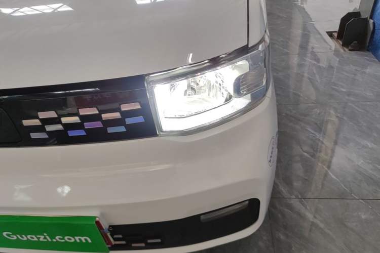 Used Wuling Hongguang MINIEV 2020 Zizai Version Lithium-NMC Left Front Headlight