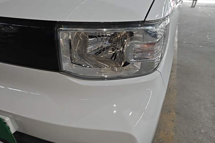 Used Wuling Hongguang MINIEV 2020 Enjoyment Model Lithium Iron Phosphate Left Front Headlight